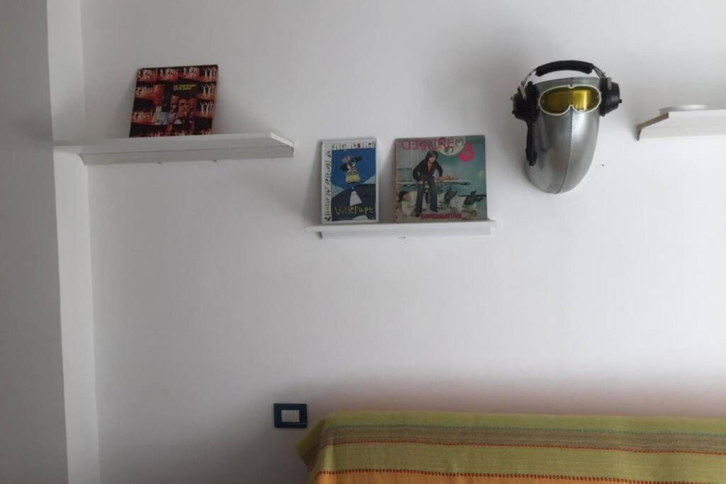 Grand F2 60Mq Centre Antibes, Proche Plages, Commerces, 2 Balcons, Parking, Train, Bus, Deco Vintage, Pet Friendly, Ideal Famille Ou 1-2 Couples Ngoại thất bức ảnh