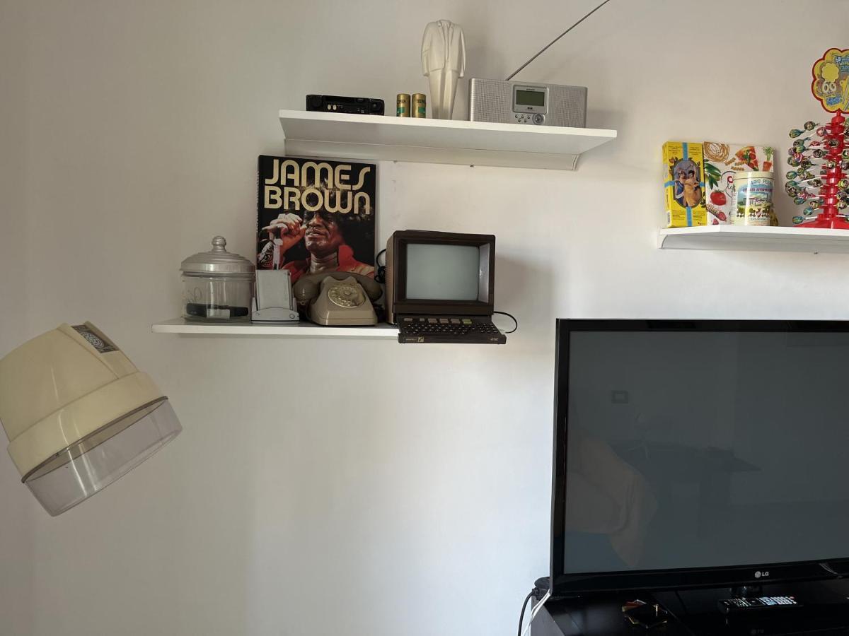 Grand F2 60Mq Centre Antibes, Proche Plages, Commerces, 2 Balcons, Parking, Train, Bus, Deco Vintage, Pet Friendly, Ideal Famille Ou 1-2 Couples Ngoại thất bức ảnh